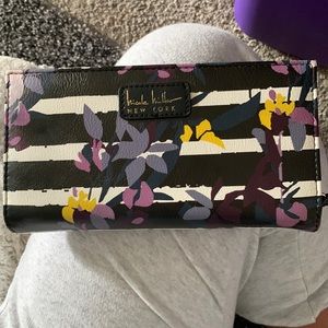 New without tags wallet
